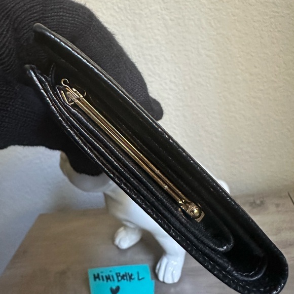 CHANEL Caviar Timeless CC French Wallet w/ 24K Gold HW - Picture 4 of 9